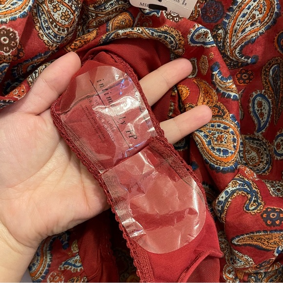 NWT FREE PEOPLE Sundown Paisley Bodysuit in Rust Size Medium - Picture 8 of 8